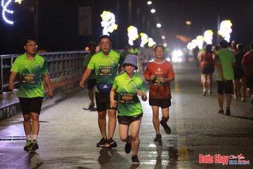 BƯỚC CHẠY CHÀO XUÂN THÀNH PHỐ QUẢNG NGÃI 2024 - Ảnh #1233117