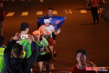 BƯỚC CHẠY CHÀO XUÂN THÀNH PHỐ QUẢNG NGÃI 2024 - Ảnh #1247037