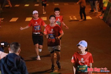 BƯỚC CHẠY CHÀO XUÂN THÀNH PHỐ QUẢNG NGÃI 2024 - Ảnh #1245247