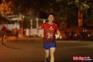 BƯỚC CHẠY CHÀO XUÂN THÀNH PHỐ QUẢNG NGÃI 2024 - Ảnh #1236468