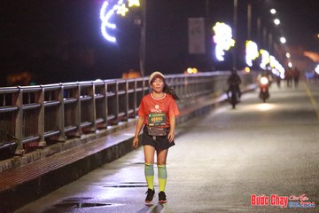BƯỚC CHẠY CHÀO XUÂN THÀNH PHỐ QUẢNG NGÃI 2024 - Ảnh #1236313