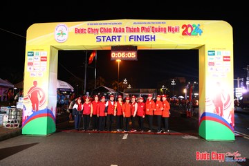 BƯỚC CHẠY CHÀO XUÂN THÀNH PHỐ QUẢNG NGÃI 2024 - Ảnh #1212717