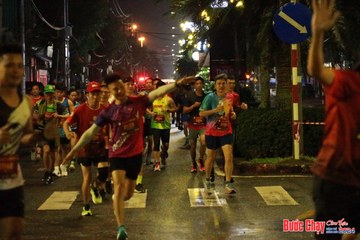 BƯỚC CHẠY CHÀO XUÂN THÀNH PHỐ QUẢNG NGÃI 2024 - Ảnh #1222709