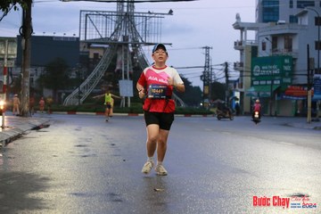 BƯỚC CHẠY CHÀO XUÂN THÀNH PHỐ QUẢNG NGÃI 2024 - Ảnh #1230275