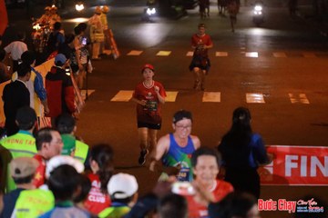 BƯỚC CHẠY CHÀO XUÂN THÀNH PHỐ QUẢNG NGÃI 2024 - Ảnh #1246595