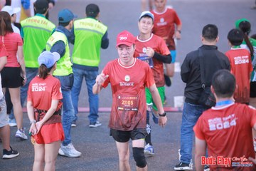 BƯỚC CHẠY CHÀO XUÂN THÀNH PHỐ QUẢNG NGÃI 2024 - Ảnh #1220514