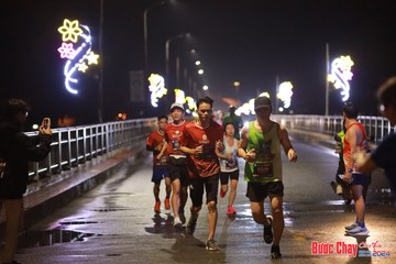 BƯỚC CHẠY CHÀO XUÂN THÀNH PHỐ QUẢNG NGÃI 2024 - Ảnh #1230626