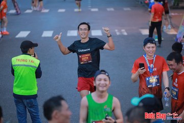 BƯỚC CHẠY CHÀO XUÂN THÀNH PHỐ QUẢNG NGÃI 2024 - Ảnh #1251085