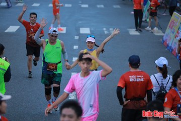 BƯỚC CHẠY CHÀO XUÂN THÀNH PHỐ QUẢNG NGÃI 2024 - Ảnh #1251464