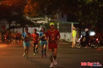 BƯỚC CHẠY CHÀO XUÂN THÀNH PHỐ QUẢNG NGÃI 2024 - Ảnh #1236644