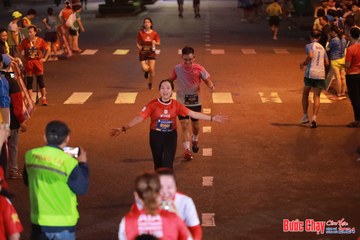 BƯỚC CHẠY CHÀO XUÂN THÀNH PHỐ QUẢNG NGÃI 2024 - Ảnh #1249256