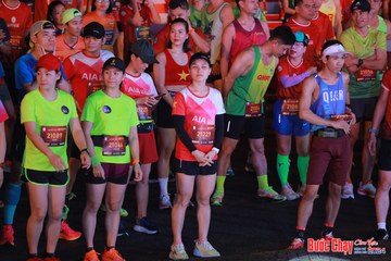 BƯỚC CHẠY CHÀO XUÂN THÀNH PHỐ QUẢNG NGÃI 2024 - Ảnh #1212939