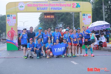 BƯỚC CHẠY CHÀO XUÂN THÀNH PHỐ QUẢNG NGÃI 2024 - Ảnh #1222273