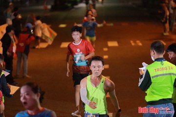 BƯỚC CHẠY CHÀO XUÂN THÀNH PHỐ QUẢNG NGÃI 2024 - Ảnh #1243003