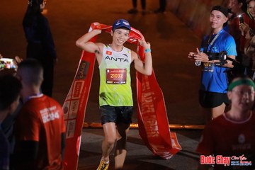 BƯỚC CHẠY CHÀO XUÂN THÀNH PHỐ QUẢNG NGÃI 2024 - Ảnh #1246633
