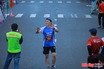 BƯỚC CHẠY CHÀO XUÂN THÀNH PHỐ QUẢNG NGÃI 2024 - Ảnh #1251439