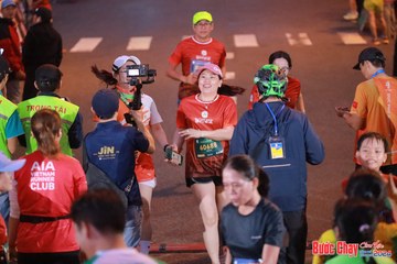 BƯỚC CHẠY CHÀO XUÂN THÀNH PHỐ QUẢNG NGÃI 2024 - Ảnh #1249751