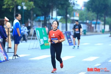 BƯỚC CHẠY CHÀO XUÂN THÀNH PHỐ QUẢNG NGÃI 2024 - Ảnh #1232159