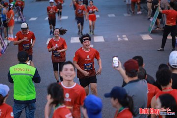 BƯỚC CHẠY CHÀO XUÂN THÀNH PHỐ QUẢNG NGÃI 2024 - Ảnh #1250521