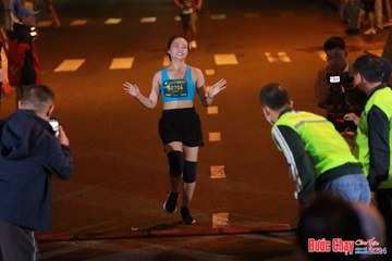BƯỚC CHẠY CHÀO XUÂN THÀNH PHỐ QUẢNG NGÃI 2024 - Ảnh #1243429