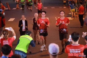 BƯỚC CHẠY CHÀO XUÂN THÀNH PHỐ QUẢNG NGÃI 2024 - Ảnh #1249425