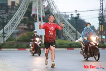 BƯỚC CHẠY CHÀO XUÂN THÀNH PHỐ QUẢNG NGÃI 2024 - Ảnh #1230467