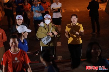 BƯỚC CHẠY CHÀO XUÂN THÀNH PHỐ QUẢNG NGÃI 2024 - Ảnh #1240173