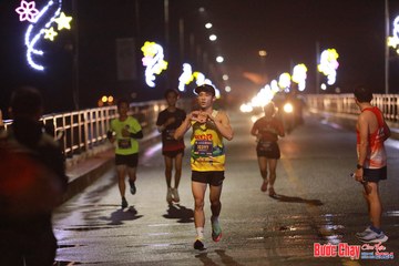 BƯỚC CHẠY CHÀO XUÂN THÀNH PHỐ QUẢNG NGÃI 2024 - Ảnh #1230728