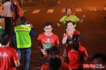 BƯỚC CHẠY CHÀO XUÂN THÀNH PHỐ QUẢNG NGÃI 2024 - Ảnh #1248738