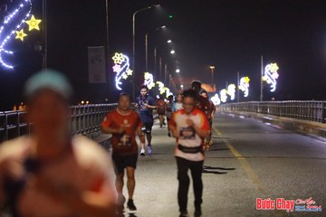 BƯỚC CHẠY CHÀO XUÂN THÀNH PHỐ QUẢNG NGÃI 2024 - Ảnh #1231578