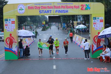 BƯỚC CHẠY CHÀO XUÂN THÀNH PHỐ QUẢNG NGÃI 2024 - Ảnh #1252246