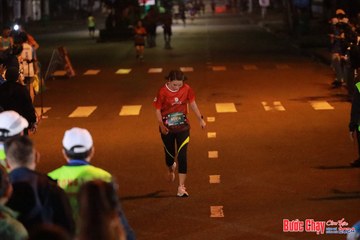 BƯỚC CHẠY CHÀO XUÂN THÀNH PHỐ QUẢNG NGÃI 2024 - Ảnh #1243918