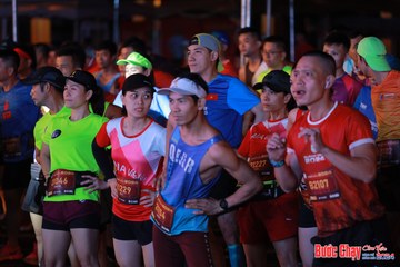 BƯỚC CHẠY CHÀO XUÂN THÀNH PHỐ QUẢNG NGÃI 2024 - Ảnh #1212966