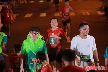 BƯỚC CHẠY CHÀO XUÂN THÀNH PHỐ QUẢNG NGÃI 2024 - Ảnh #1248771