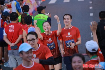 BƯỚC CHẠY CHÀO XUÂN THÀNH PHỐ QUẢNG NGÃI 2024 - Ảnh #1250565