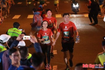 BƯỚC CHẠY CHÀO XUÂN THÀNH PHỐ QUẢNG NGÃI 2024 - Ảnh #1246767