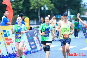 BƯỚC CHẠY CHÀO XUÂN THÀNH PHỐ QUẢNG NGÃI 2024 - Ảnh #1230326