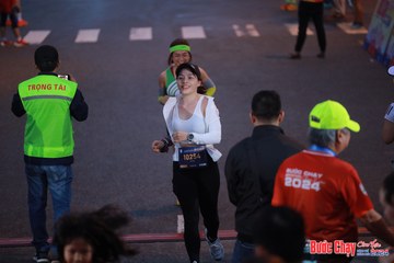 BƯỚC CHẠY CHÀO XUÂN THÀNH PHỐ QUẢNG NGÃI 2024 - Ảnh #1250288