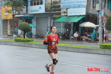 BƯỚC CHẠY CHÀO XUÂN THÀNH PHỐ QUẢNG NGÃI 2024 - Ảnh #1237321
