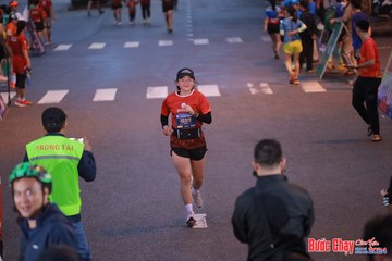 BƯỚC CHẠY CHÀO XUÂN THÀNH PHỐ QUẢNG NGÃI 2024 - Ảnh #1250169