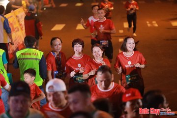 BƯỚC CHẠY CHÀO XUÂN THÀNH PHỐ QUẢNG NGÃI 2024 - Ảnh #1248839