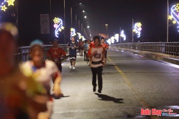 BƯỚC CHẠY CHÀO XUÂN THÀNH PHỐ QUẢNG NGÃI 2024 - Ảnh #1231580