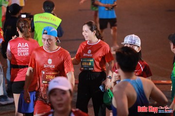 BƯỚC CHẠY CHÀO XUÂN THÀNH PHỐ QUẢNG NGÃI 2024 - Ảnh #1249636