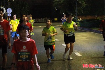 BƯỚC CHẠY CHÀO XUÂN THÀNH PHỐ QUẢNG NGÃI 2024 - Ảnh #1225016