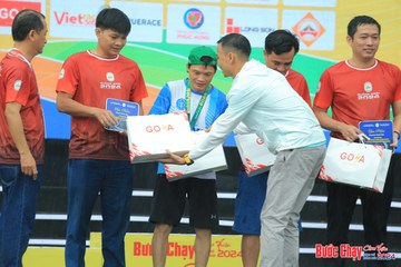 BƯỚC CHẠY CHÀO XUÂN THÀNH PHỐ QUẢNG NGÃI 2024 - Ảnh #1233359