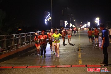BƯỚC CHẠY CHÀO XUÂN THÀNH PHỐ QUẢNG NGÃI 2024 - Ảnh #1232691