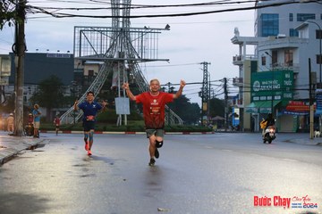 BƯỚC CHẠY CHÀO XUÂN THÀNH PHỐ QUẢNG NGÃI 2024 - Ảnh #1230351