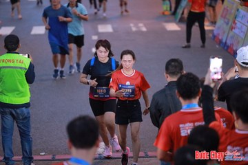 BƯỚC CHẠY CHÀO XUÂN THÀNH PHỐ QUẢNG NGÃI 2024 - Ảnh #1250327