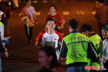 BƯỚC CHẠY CHÀO XUÂN THÀNH PHỐ QUẢNG NGÃI 2024 - Ảnh #1243120