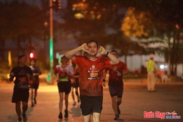 BƯỚC CHẠY CHÀO XUÂN THÀNH PHỐ QUẢNG NGÃI 2024 - Ảnh #1236693